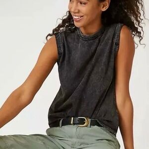 Pilcro Gray Sleeveless Top Size Medium